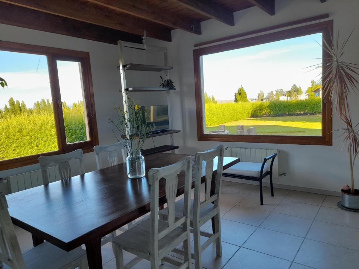 Casa Luminosa Con Parque Y Vista Espectacular Leilighet El Calafate Eksteriør bilde